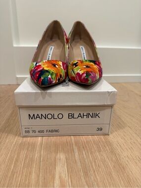 Custom Manolo Blahnik Floral Multicolor Fabric Pumps